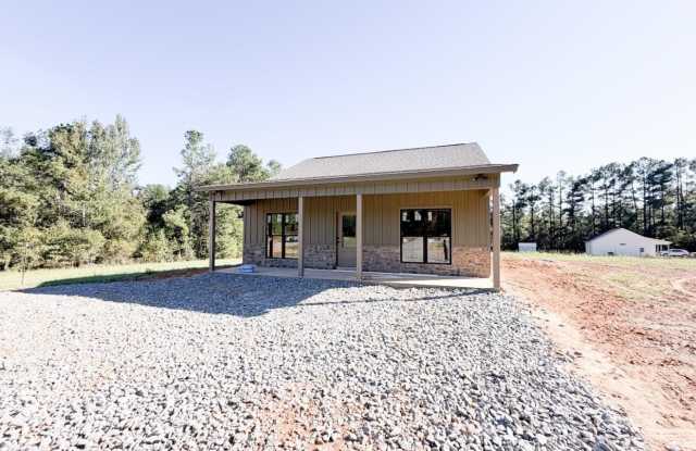 1226 BROWNLEE ROAD Gallery 2