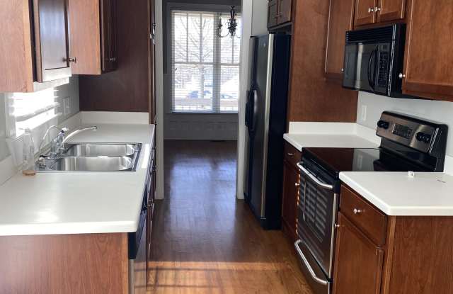 1641 Carriage Ridge Dr Gallery 4