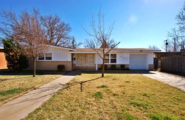 Great 3/2/1 Near Texas Tech photos photos
