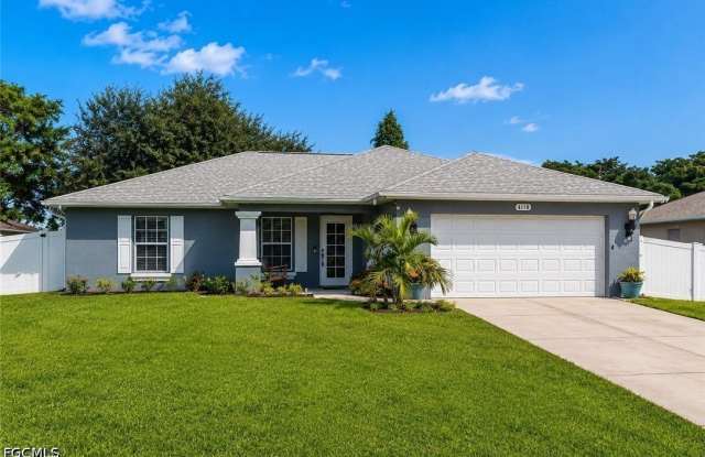 4118 NE 20th Place Gallery 1