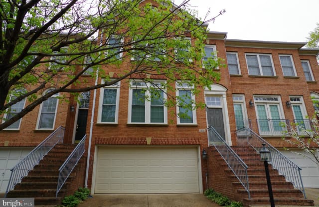 1815 FALLBROOK LANE - 1815 Fallbrook Lane, Tysons Corner, VA 22182