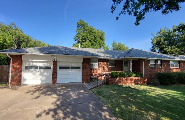 Remodeled 3 bedroom 2 bathroom house with 2 car garage and fenced yard photos photos
