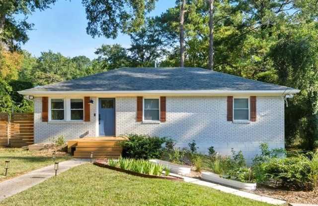 1272 Lynwyn Lane SE - 1272 Lynwyn Lane Southeast, DeKalb County, GA 30316