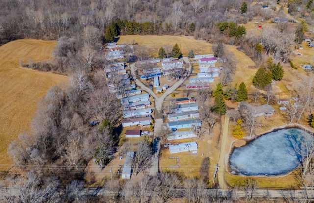 Available Now- 3 bedroom 1 1/2 bath Mobile Home For Sale Gallery 1