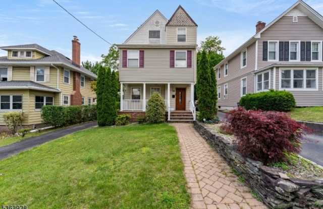 76 Lindsley Ave photos photos