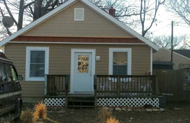 805 Marshall Ave photos photos