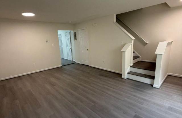 2888 FALL OAKS Place Gallery 2