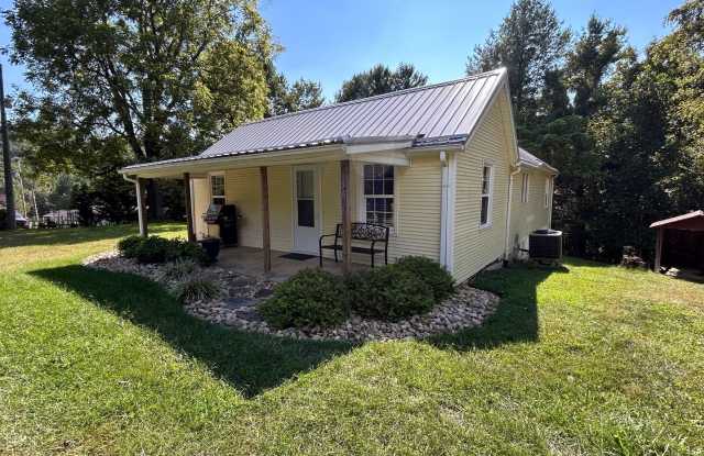 156 Thomas Hill Rd Gallery 1
