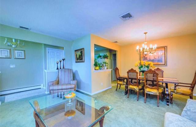 2455 Frederick Court Gallery 3