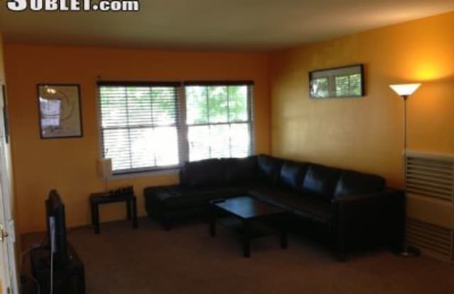 2032 Delaware - 2032 Delaware Ave, Santa Monica, CA 90404