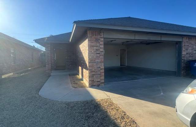 Duplex in Newcastle! photos photos