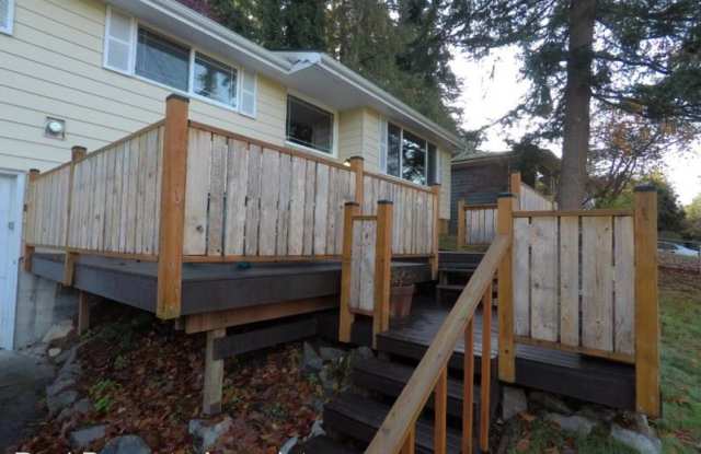 18229 Homeview Drive Gallery 2