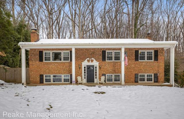 9126 Weant Dr. - 9126 Weant Drive, Great Falls, VA 22066
