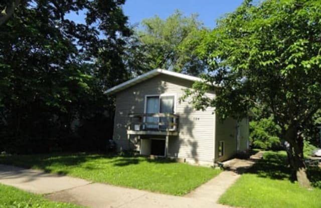 724 South 16th Street - 2 photos photos