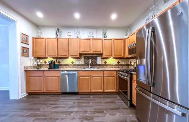 100 FOREST DRIVE photos photos