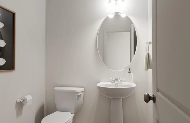 Room in 3 Bedroom Home in Durham Gallery 4