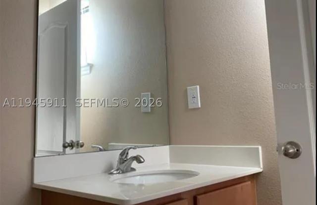 11016 tahiti isle ln Gallery 4