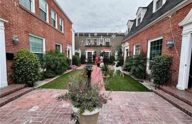 1760 N Las Palmas Avenue photos photos