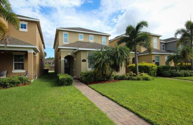 BEAUTIFUL AND BIG 4BED/2.5 BATH HOME in Signature Lakes!!! photos photos