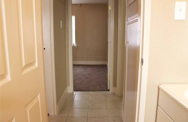 7622 Pecan Villas Drive Gallery 3