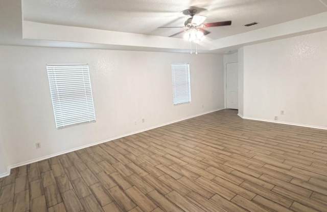 8835 Laguna Rio Gallery 2