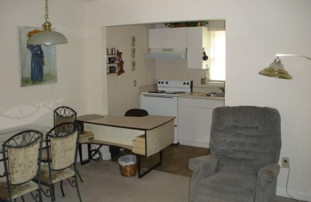 2611 Plantation Road Gallery 3