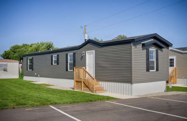 855 W US Highway 6Lot 16 Gallery 1