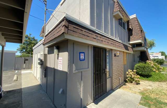 Spacious Townhome photos photos