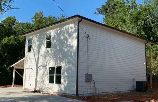Four Bedroom Available for Pre-Lease - 196 Marlin Street, Athens, GA 30601