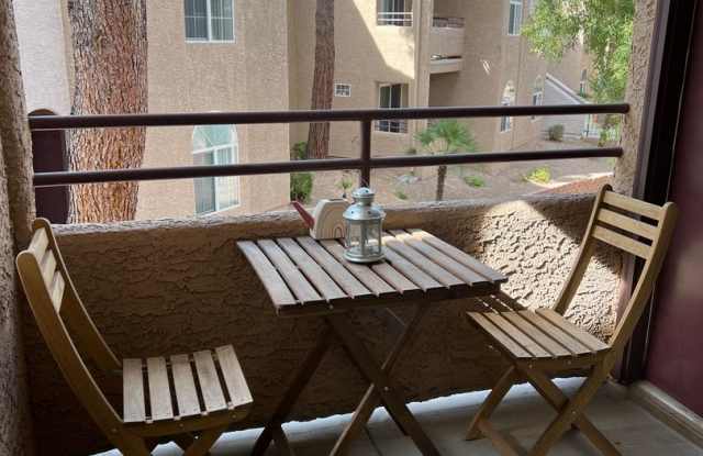 Resort Style Condo At The Lakes photos photos