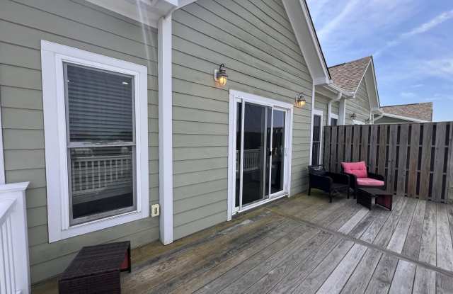 3307 Emerald Drive Gallery 3
