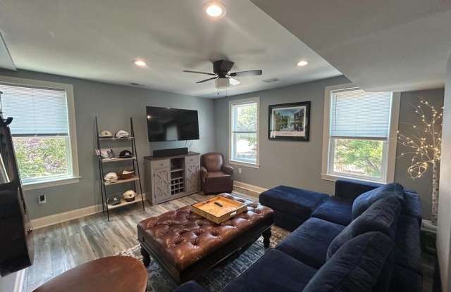 1829 CEDAR STREET photos photos
