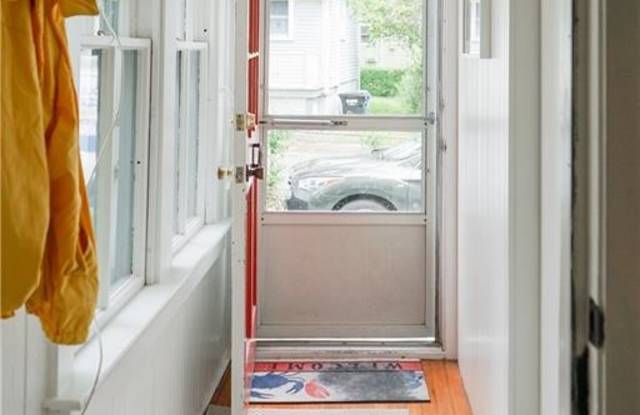 12 Maitland Court Gallery 3