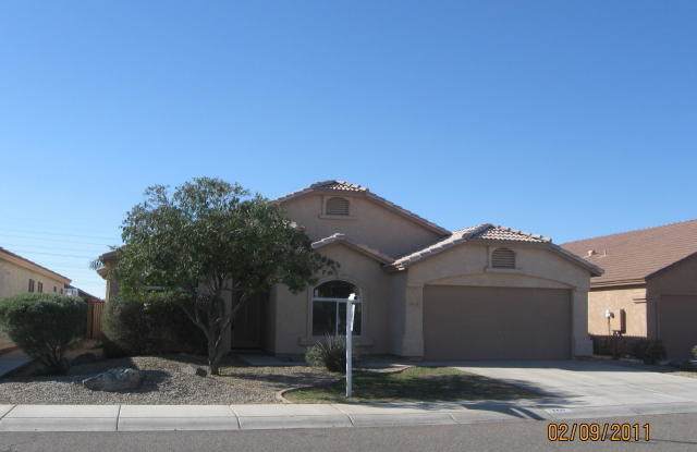 4419 E REDWOOD Lane - 4419 East Redwood Lane, Phoenix, AZ 85048