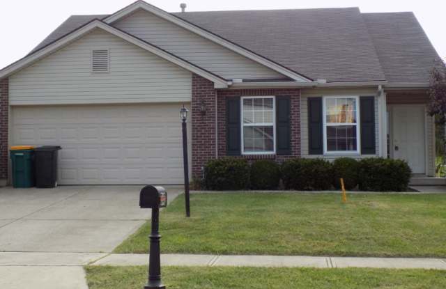 **Available Now** 348 Laurel Glen Dr. 3BR/2BA (Springboro) **DEPOSIT PENDING** Email Leasing@bbrents.com to join the waitlist! - 348 Laurel Glen Drive, Springboro, OH 45066
