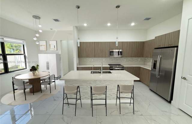 17410 SW 46th Street, Miramar, FL 33029 photos photos