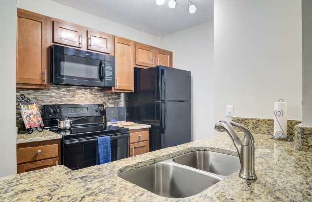 Wood Pointe photos photos