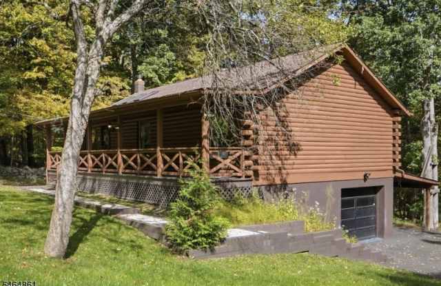 67 Seneca Lake Rd Gallery 3