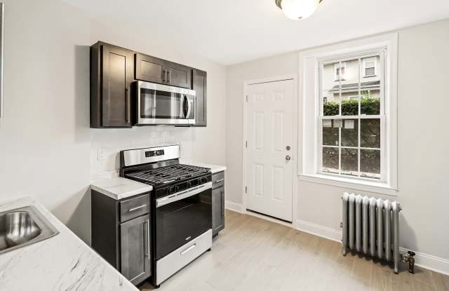 412-414 Kearny Avenue Gallery 2