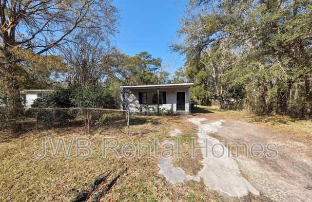 5752 Iris Blvd photos photos