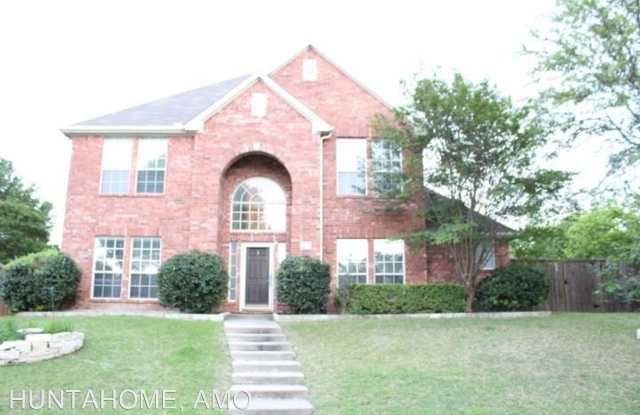 2604 Loftsmoor Lane - 2604 Loftsmoor Lane, Plano, TX 75025