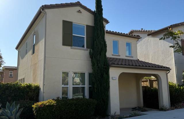 Gorgeous, Spacious 4 Bedroom Home in the Sunny West Side photos photos