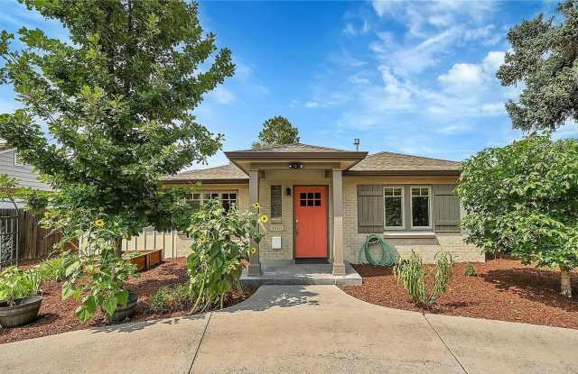 3BD, 3BA Home Near Central Park with Bonus Casita photos photos