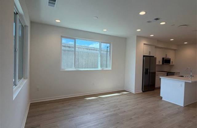 124 Chaparral Gallery 2