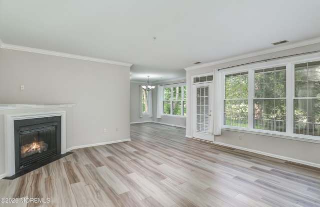 574 Saint Andrews Place Gallery 4