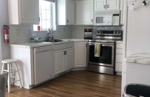 3004 Jackie Ct photos photos