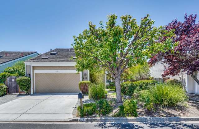 $8500-Mountain View  4 bedroom 3 baths in great neighborhood! photos photos