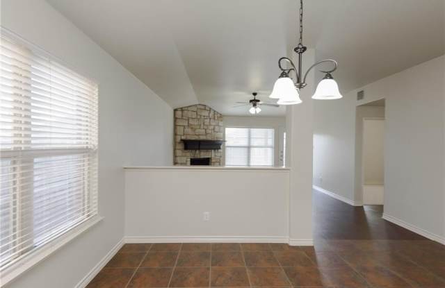 1320 Villa Paloma Boulevard Gallery 4