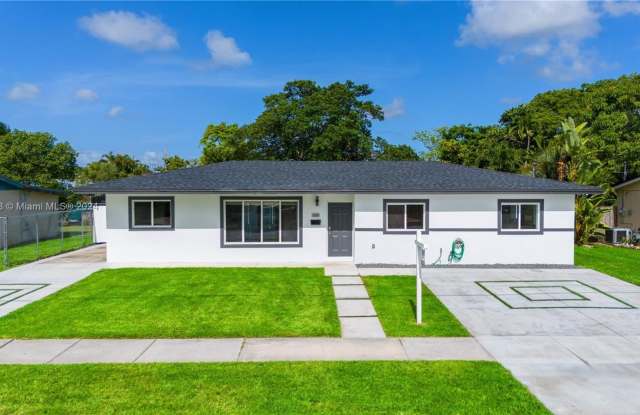 6051 SW 109th Ct - 6051 Southwest 109th Court, Sunset, FL 33173