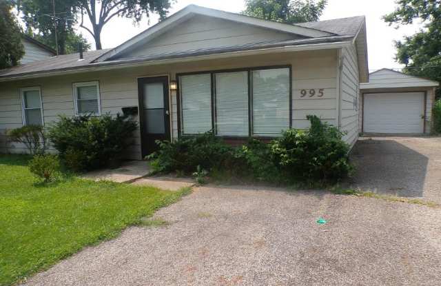 995 Hillridge Road photos photos